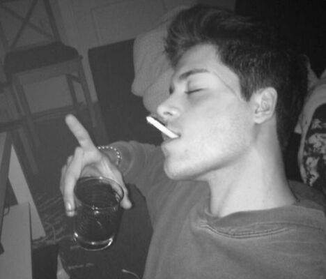  Bielany Wroclawskie,   Yaroslav, 19 ,   ,   