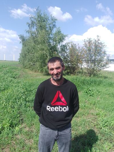  ,   Renat, 46 ,   ,   , c , 