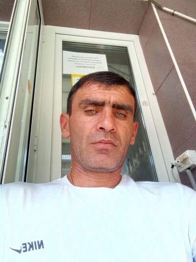  ,   Artyom, 46 ,   ,   