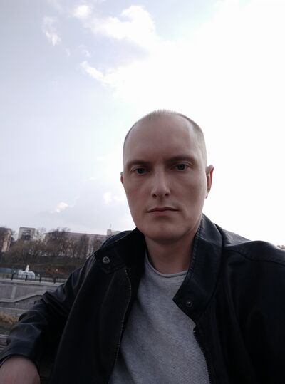  ,   Anton, 40 ,   ,   , c 