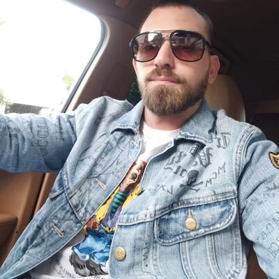  ,   Gio, 38 ,   ,   
