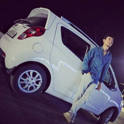  ,   Emir, 28 ,   ,   