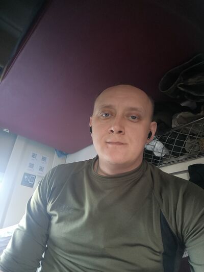  --,   , 32 ,   ,   