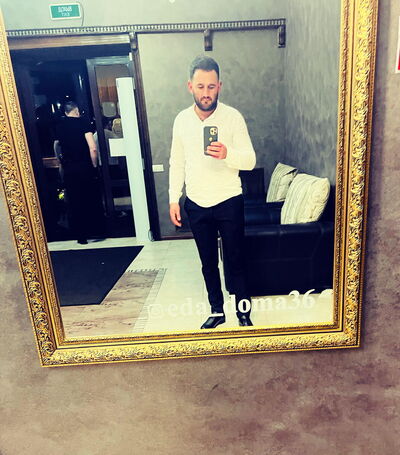  ,   Artur, 34 ,   ,   