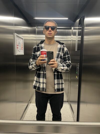  ,   Vasil, 31 ,   ,   