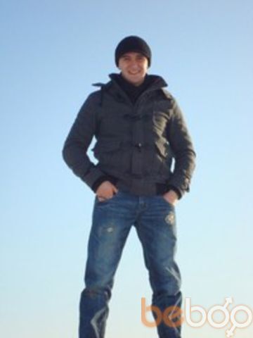  ,   Sasha, 37 ,   