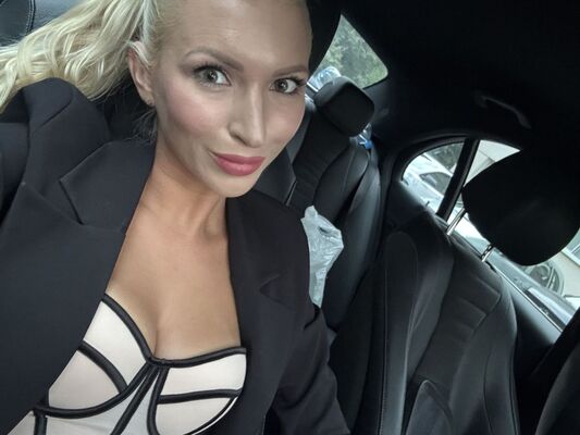  ,   Olga, 29 ,   ,   