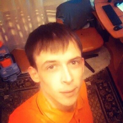  8953381  Roman, 31 ,    