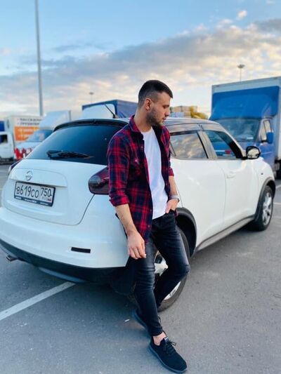  ,   Omid, 26 ,   ,   