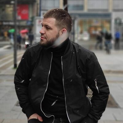  ,   Iulian, 29 ,   ,   