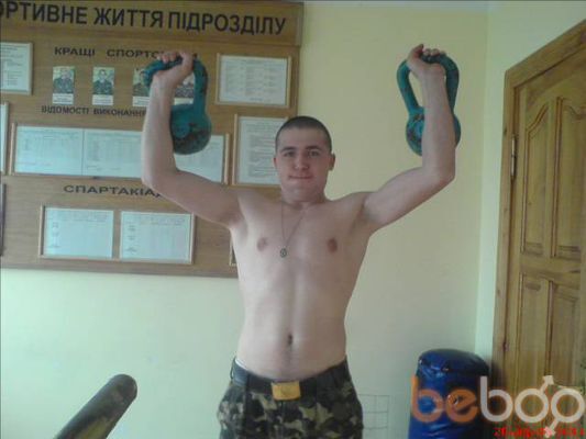  ,   Viktor, 37 ,   ,   , c 