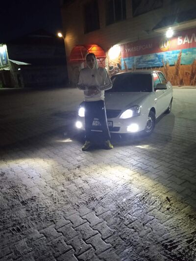   ,   Nik, 20 ,   ,   