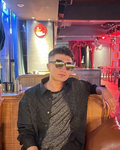  ,   Asror, 22 ,   ,   , c 
