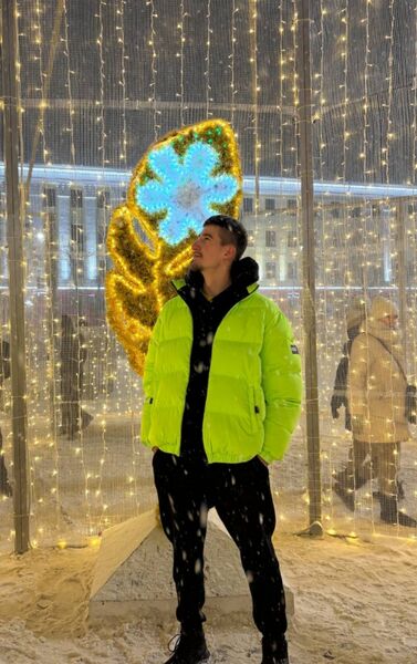  ,   Mikhail, 30 ,   ,   , c 