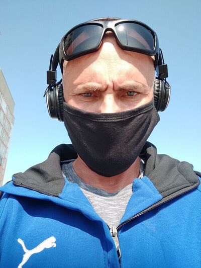  ,   Denis, 44 ,   ,   , c 