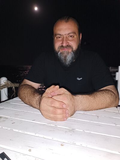 ,   Rinat, 46 ,   ,   