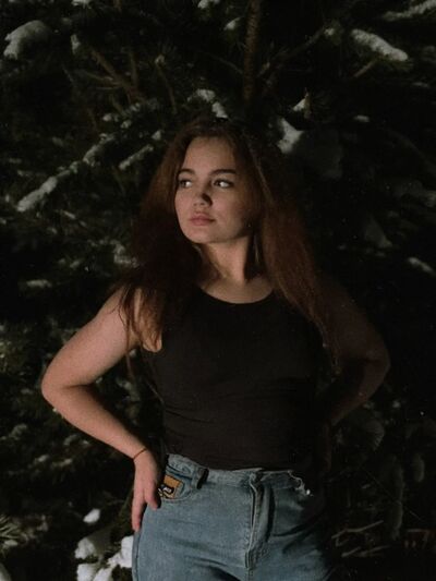  ,   Elizaveta, 23 ,   c , 