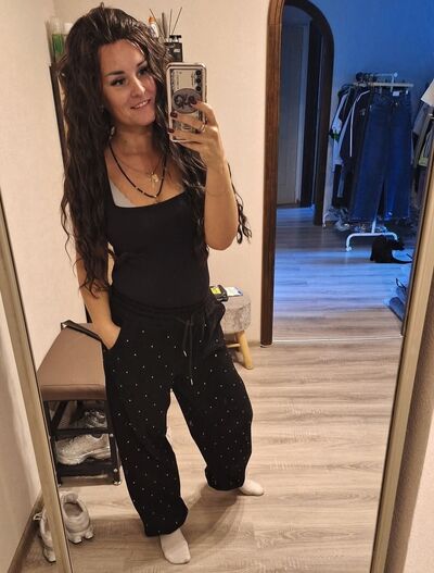  ,   Viktorija, 37 ,   ,   , c , 