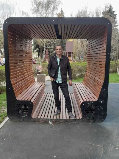  ,   Adil, 44 ,   ,   
