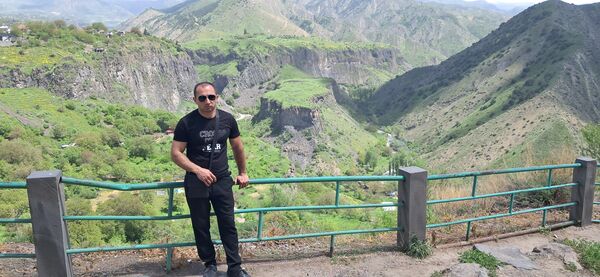  --,   Arman, 30 ,   ,   