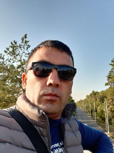  ,   Ali, 42 ,   ,   , c 