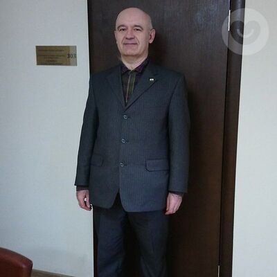  ,   Stas, 62 ,   ,   