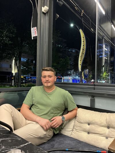  ,   Mehmet, 22 ,   ,   