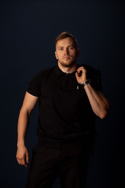  ,   Casdada, 34 ,   ,   