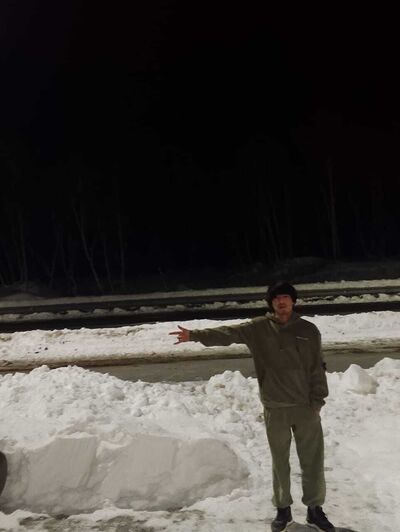  -,   Shaxzodbek, 24 ,   ,   