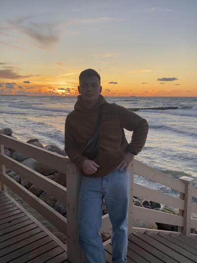  ,   , 28 ,   ,   