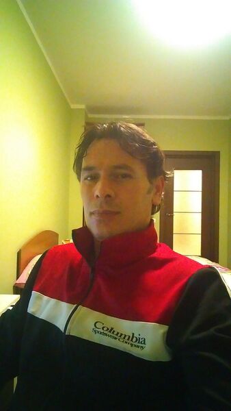  ,   Gokhan, 46 ,   ,   , c , 