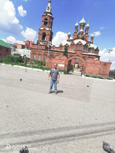  ,   Vadim, 46 ,   ,   