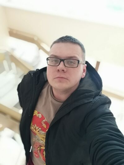  ,   Fokusnik, 32 ,   ,   , c 