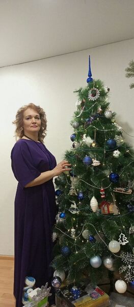  ,   Anastasia, 49 ,   c , 