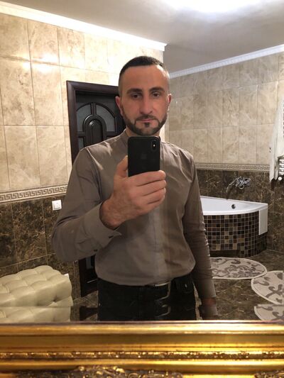  ,   Andrei, 33 ,   ,   , c 