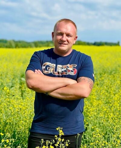  ,   Mark, 55 ,   ,   