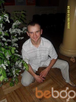  3047791  Jurij, 43 ,    