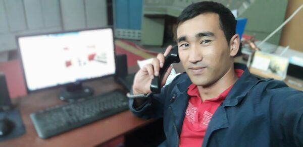  ,   Aibek, 32 ,   ,   , c , 