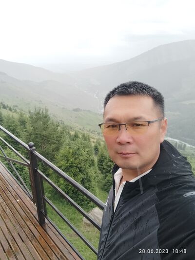  ,   Nurlan, 47 ,   ,   , c 