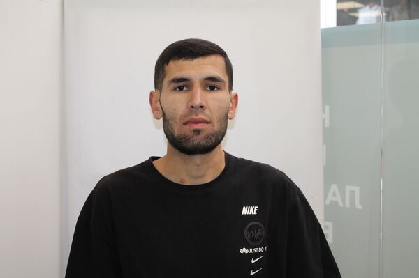  ,   Qyrbanali, 28 ,   ,   