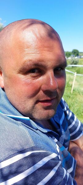  ,   Anton, 36 ,   ,   