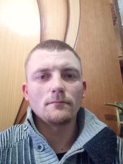  ,   Aleksei, 34 ,   
