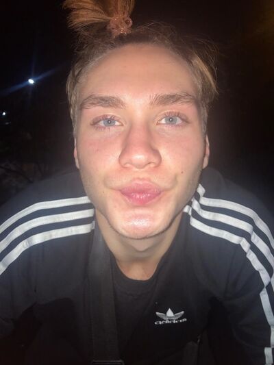  ,   David, 20 ,   