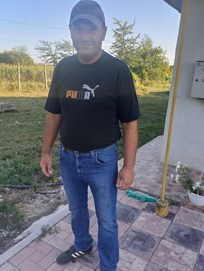  ,   Sergei, 53 ,   c , 