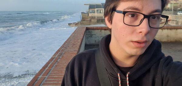  ,   Alexjkx, 24 ,   ,   