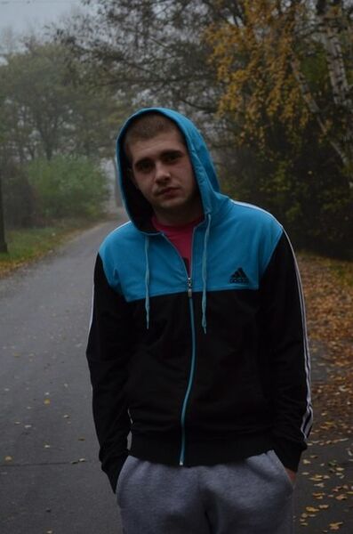  ,   Zhenya, 30 ,   