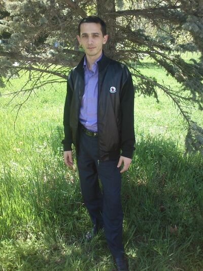  ,   Armen, 41 ,   