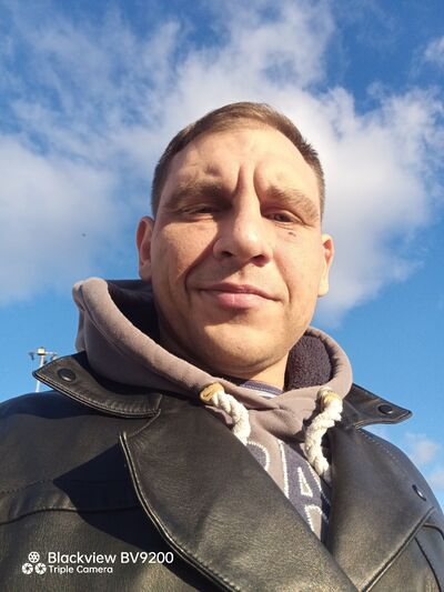  ,   Kirill, 37 ,   ,   