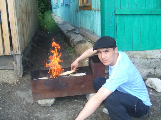  ,   Rashko, 40 ,   