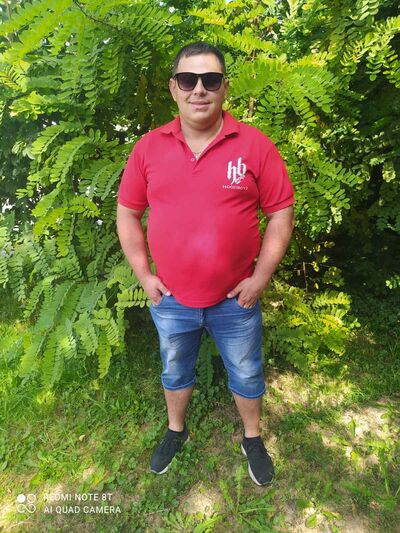  ,   Misha, 37 ,   ,   